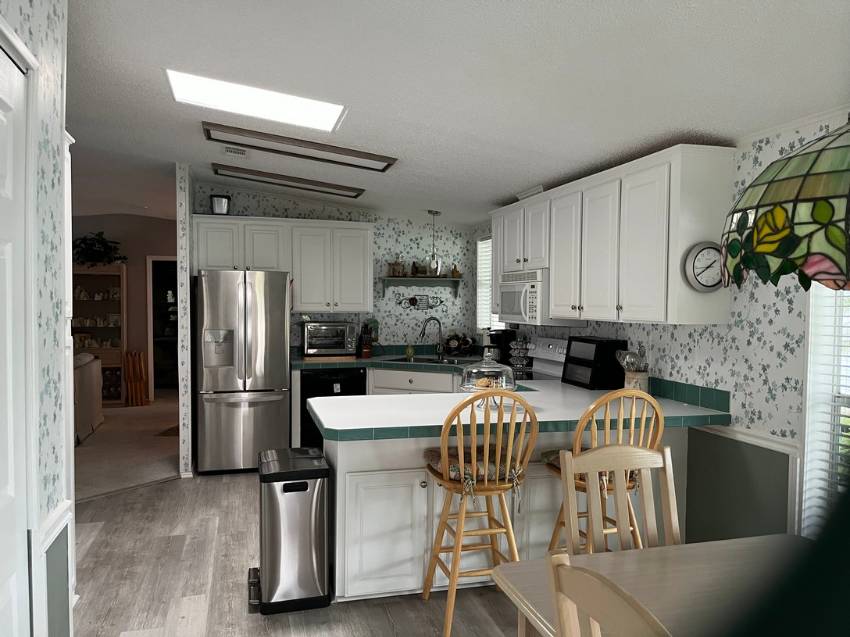 2417 Crooked Stick Drive a Winter Haven, FL Mobile or Manufactured Home for Sale
